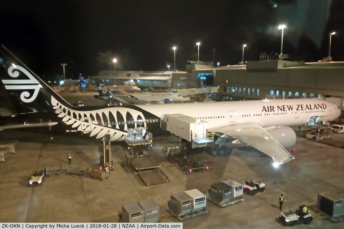 ZK-OKN, 2010 Boeing 777-306/ER C/N 38406, Getting ready for the long haul to LAX