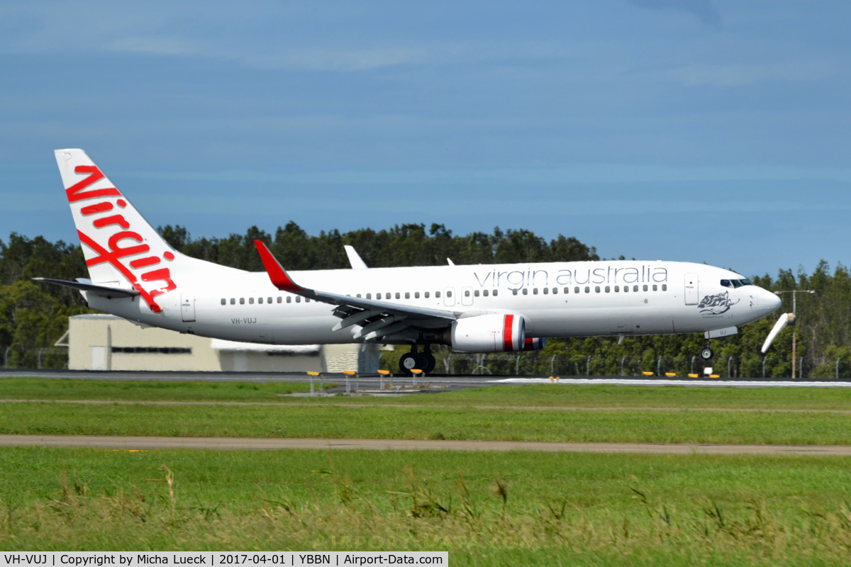 VH-VUJ, 2006 Boeing 737-8FE C/N 34443, At Brisbane