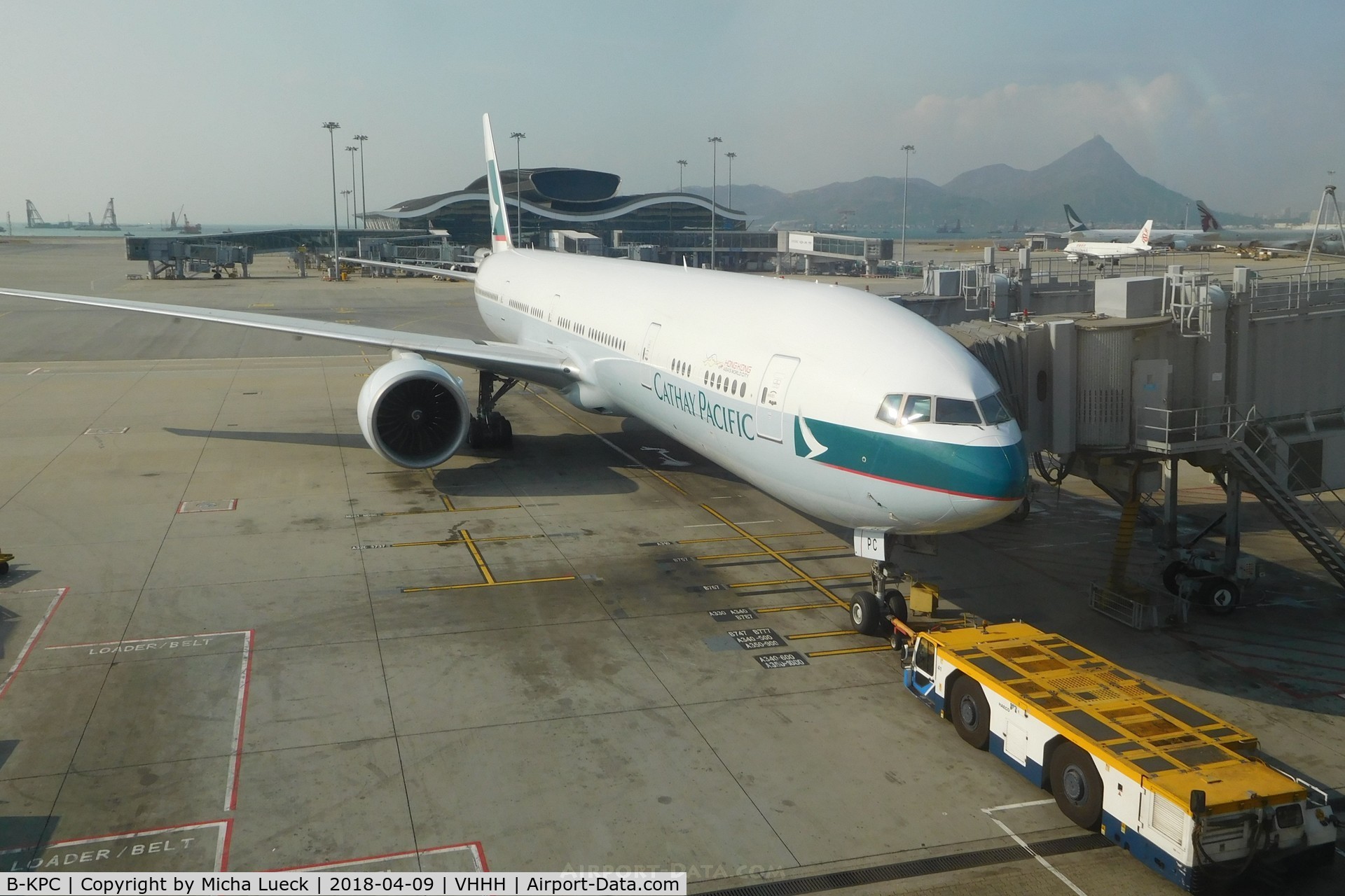 B-KPC, 2007 Boeing 777-367/ER C/N 34432, At Hong Kong