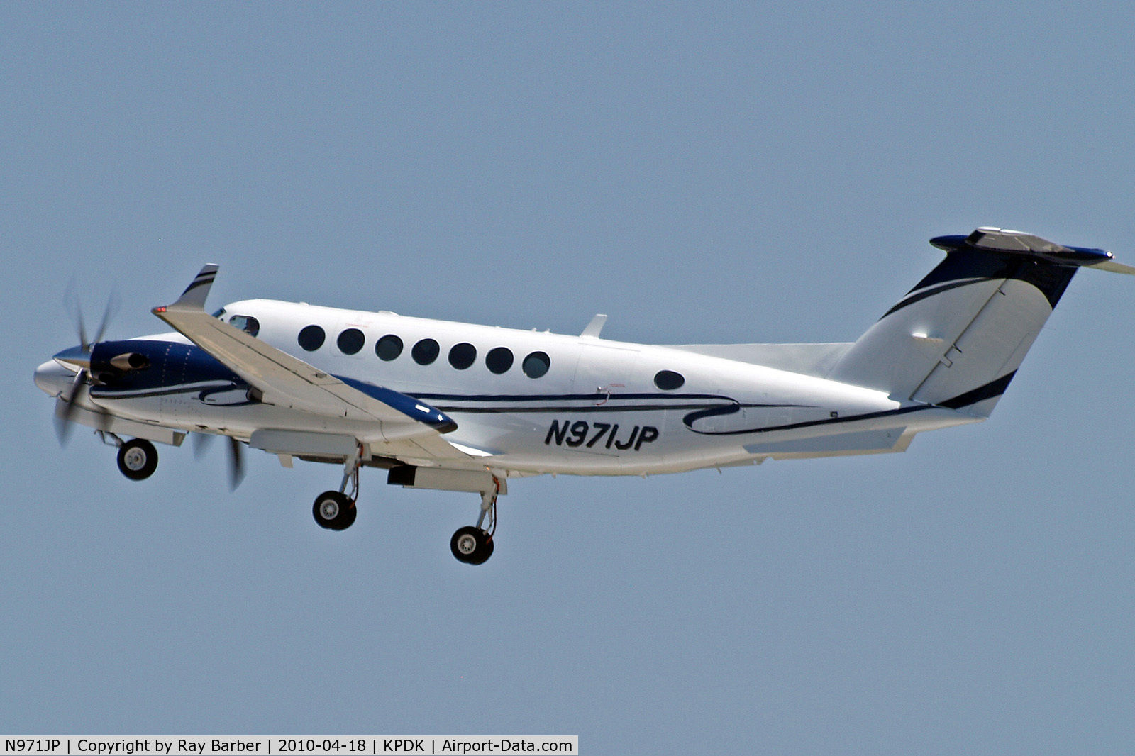 N971JP, 2007 Hawker Beechcraft 350 King Air (B300) C/N FL-565, N971JP   Beech 350 Super King Air [FL-565] Atlanta-Dekalb Peachtree~N 18/04/2010