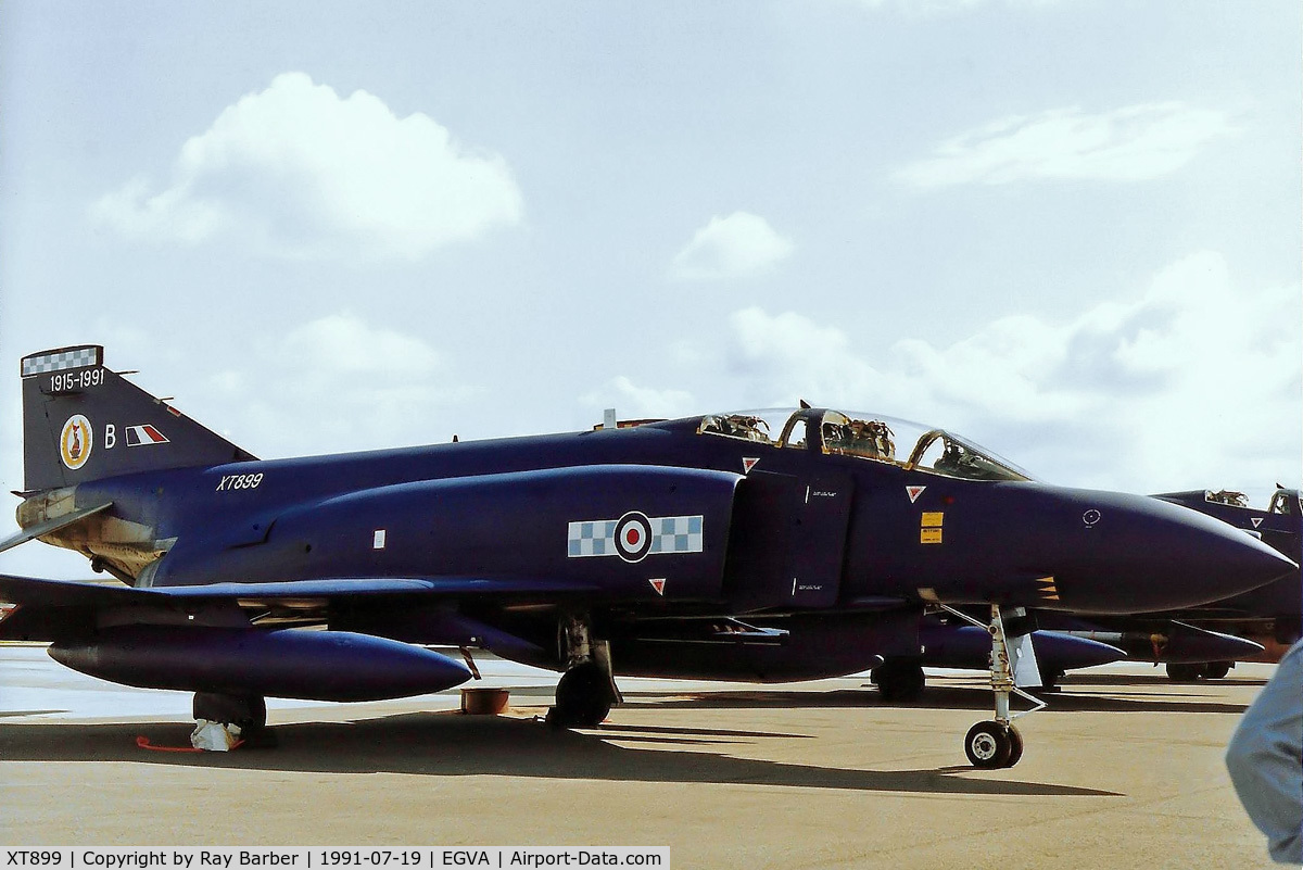 XT899, 1968 McDonnell Douglas Phantom FGR2 C/N 2507, XT899   McDonnell-Douglas F-4M FGR.2 Phantom II [2507] (Royal Air Force) RAF Fairford~G 19/07/1991.