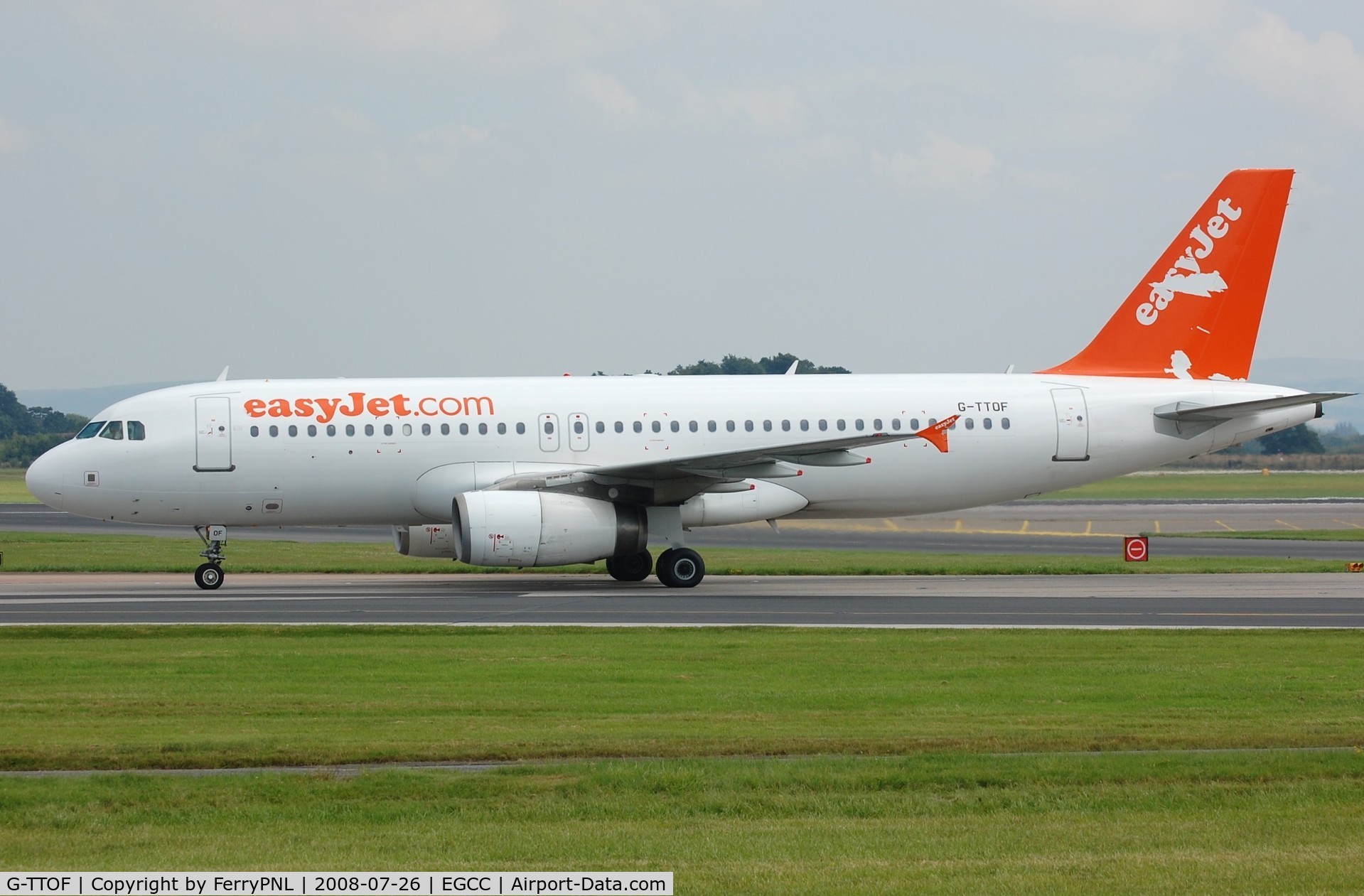 G-TTOF, 2002 Airbus A320-232 C/N 1918, Easyjet A320. Stickers were probably as cheap as their flights.