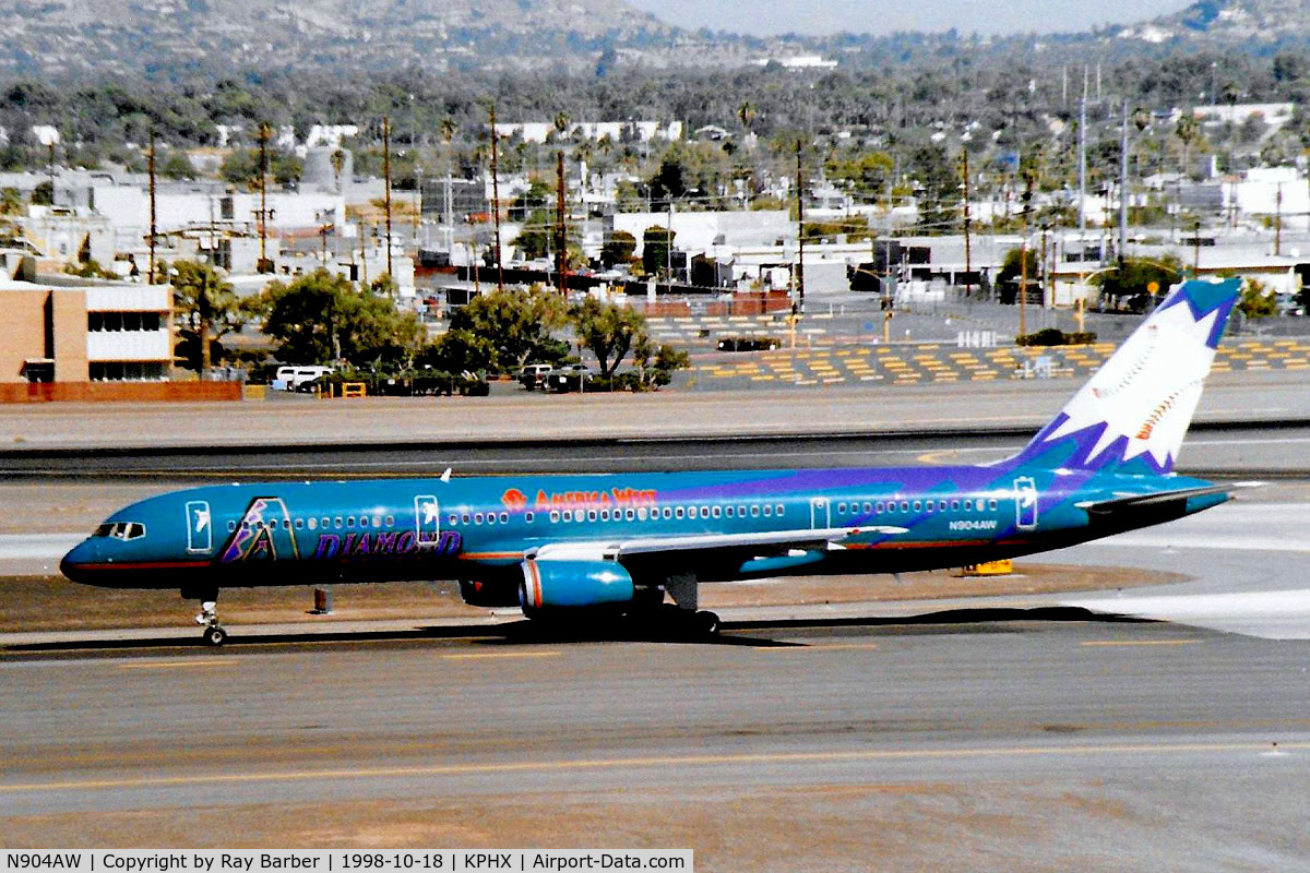 N904AW, 1986 Boeing 757-2S7 C/N 23566, N904AW   Boeing 757-2S7 [23566] (America West Airlines) Phoenix-Sky Harbor Int'l~N 18/10/1998