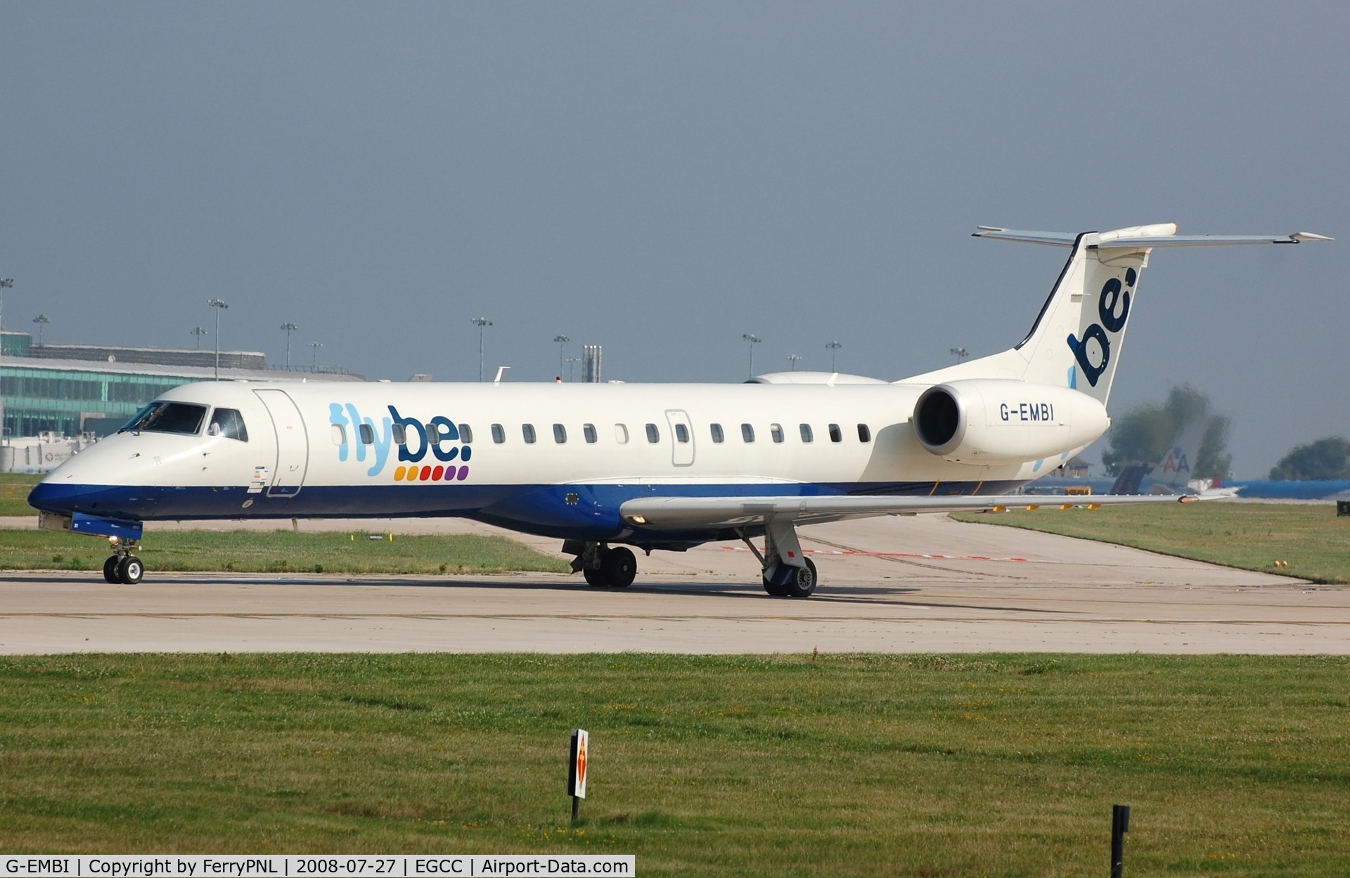 G-EMBI, 1999 Embraer EMB-145EU (ERJ-145EU) C/N 145126, Flybe ERJ145 lining-up