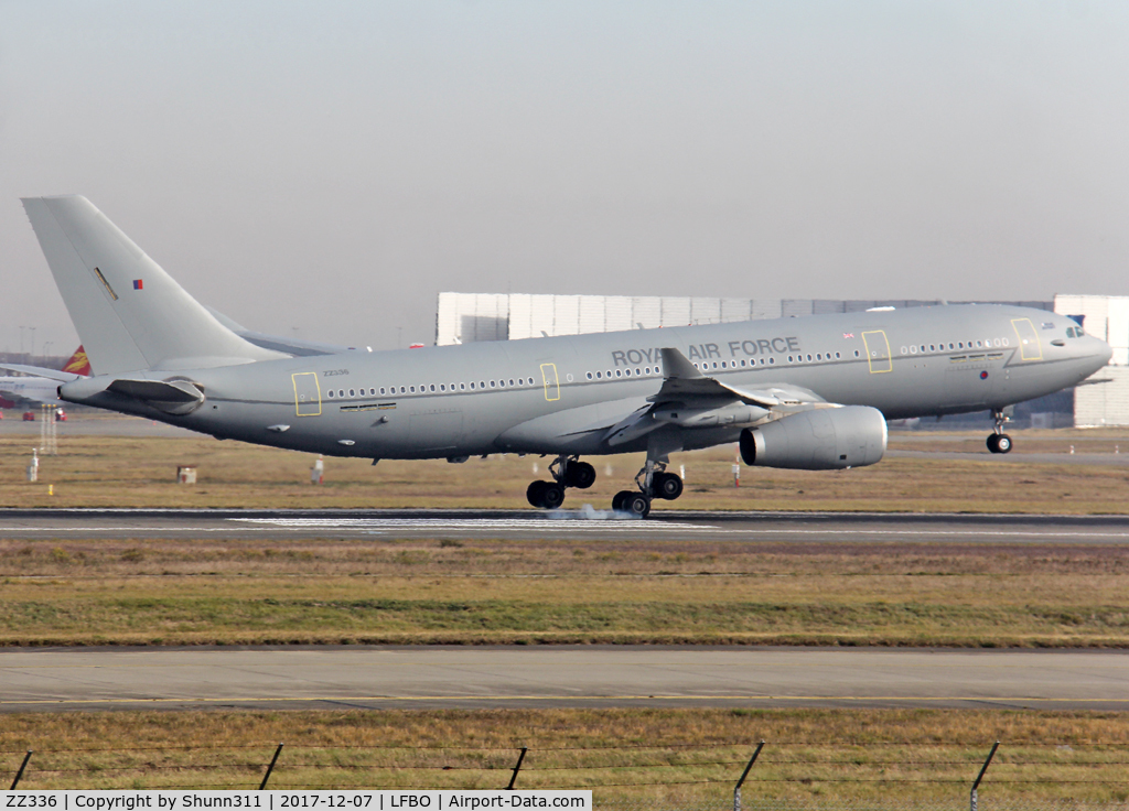 ZZ336, 2012 Airbus KC3 Voyager (A330-243MRTT) C/N 1363, Landing rwy 14R