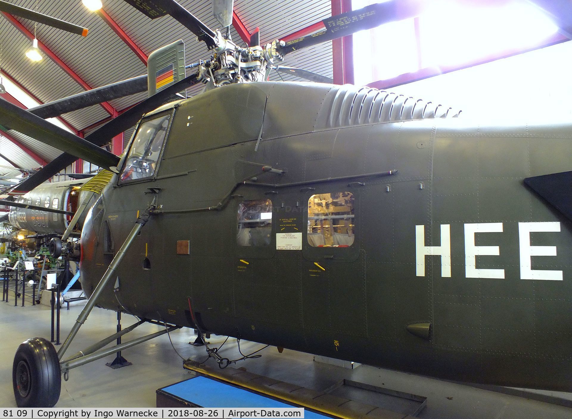 81 09, Sikorsky H-34G Choctaw C/N 58-1679, Sikorsky H-34G Choctaw at the Hubschraubermuseum (helicopter museum), Bückeburg