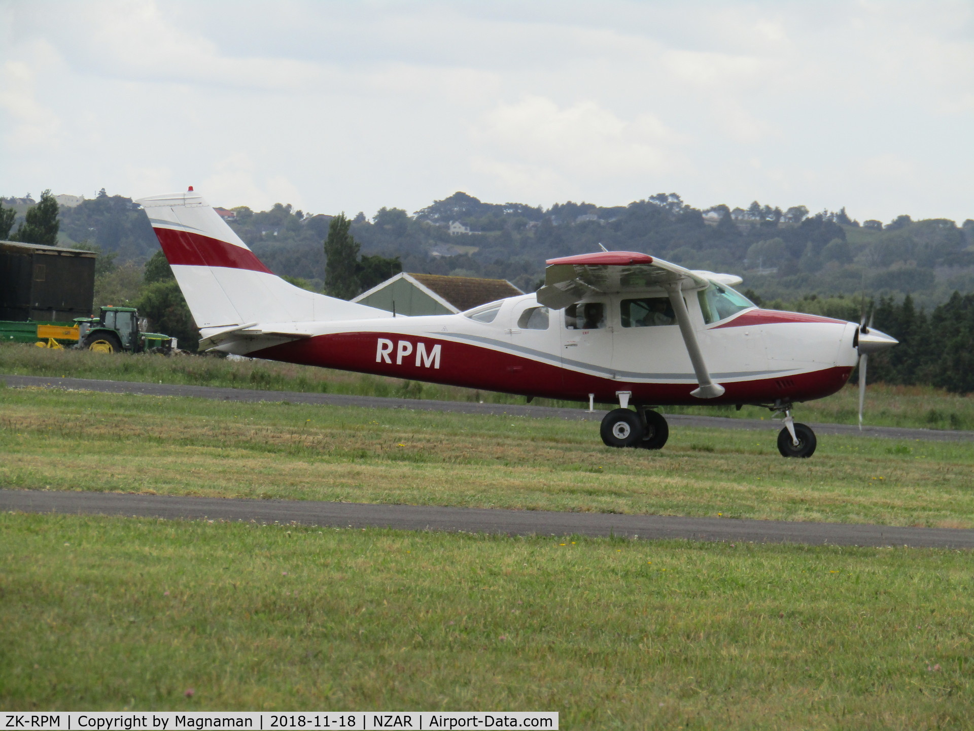 ZK-RPM, 1973 Cessna U206F Stationair C/N U206-02042, revved up