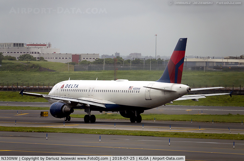 N330NW, 1992 Airbus A320-211 C/N 307, Airbus A320-211 - Delta Air Lines  C/N 307, N330NW