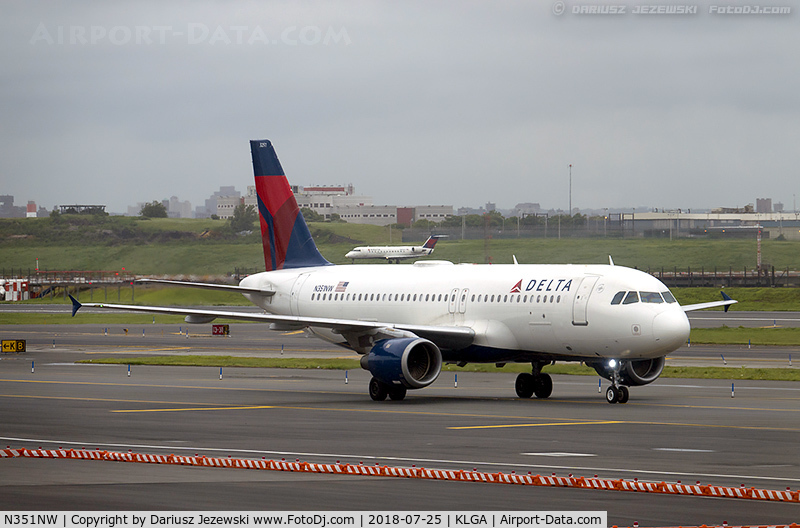 N351NW, 1997 Airbus A320-212 C/N 766, Airbus A320-212 - Delta Air Lines  C/N 766, N351NW