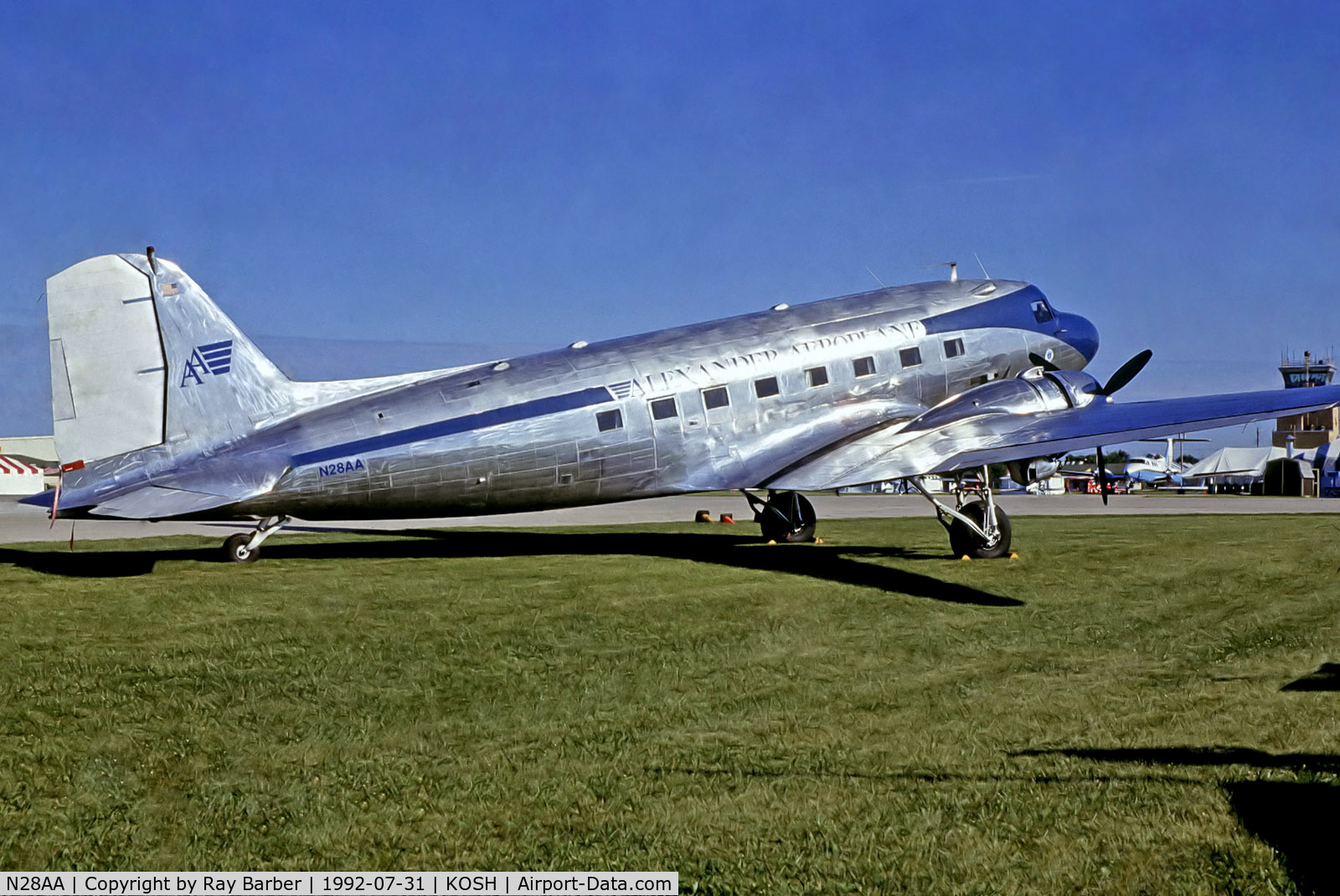 N28AA, 1940 Douglas DC-3A C/N 2239, N28AA   Douglas DC-3A [2239] (Alexander Aeroplane) Oshkosh-Wittman Regional~N @ 31/07/1992