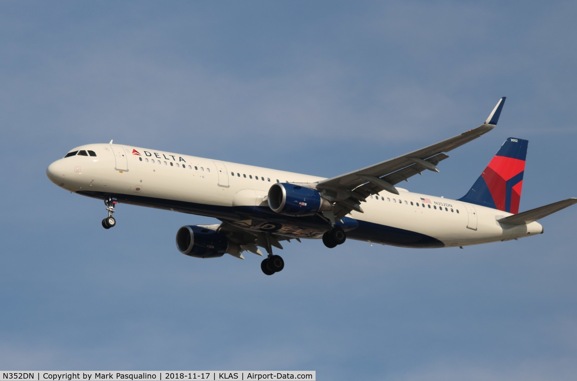 N352DN, 2018 Airbus A321-211 C/N 8283, Airbus A321-211