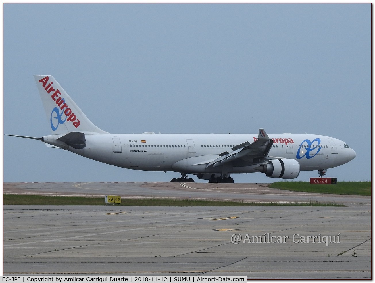 EC-JPF, 2006 Airbus A330-202 C/N 733, Landing in Sumu