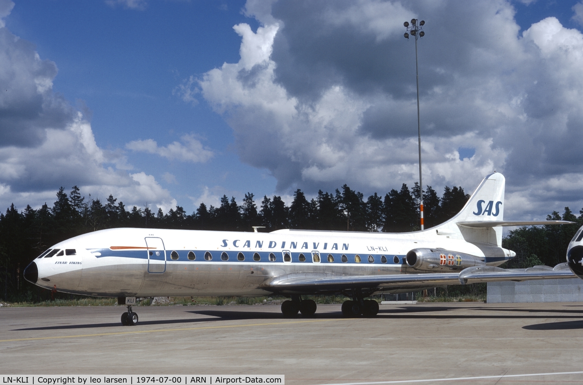 LN-KLI, 1959 Sud Aviation SE-210 Caravelle III C/N 007, Stockholm Arlanda 7.1974 wfu.