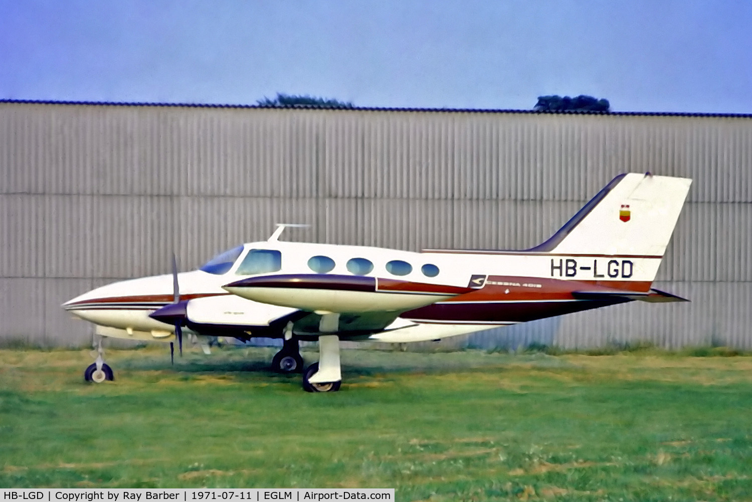 HB-LGD, 1970 Cessna 401B C/N 401B0049, HB-LGD   Cessna 401B [401B-0049] White Waltham~G 11/07/1971