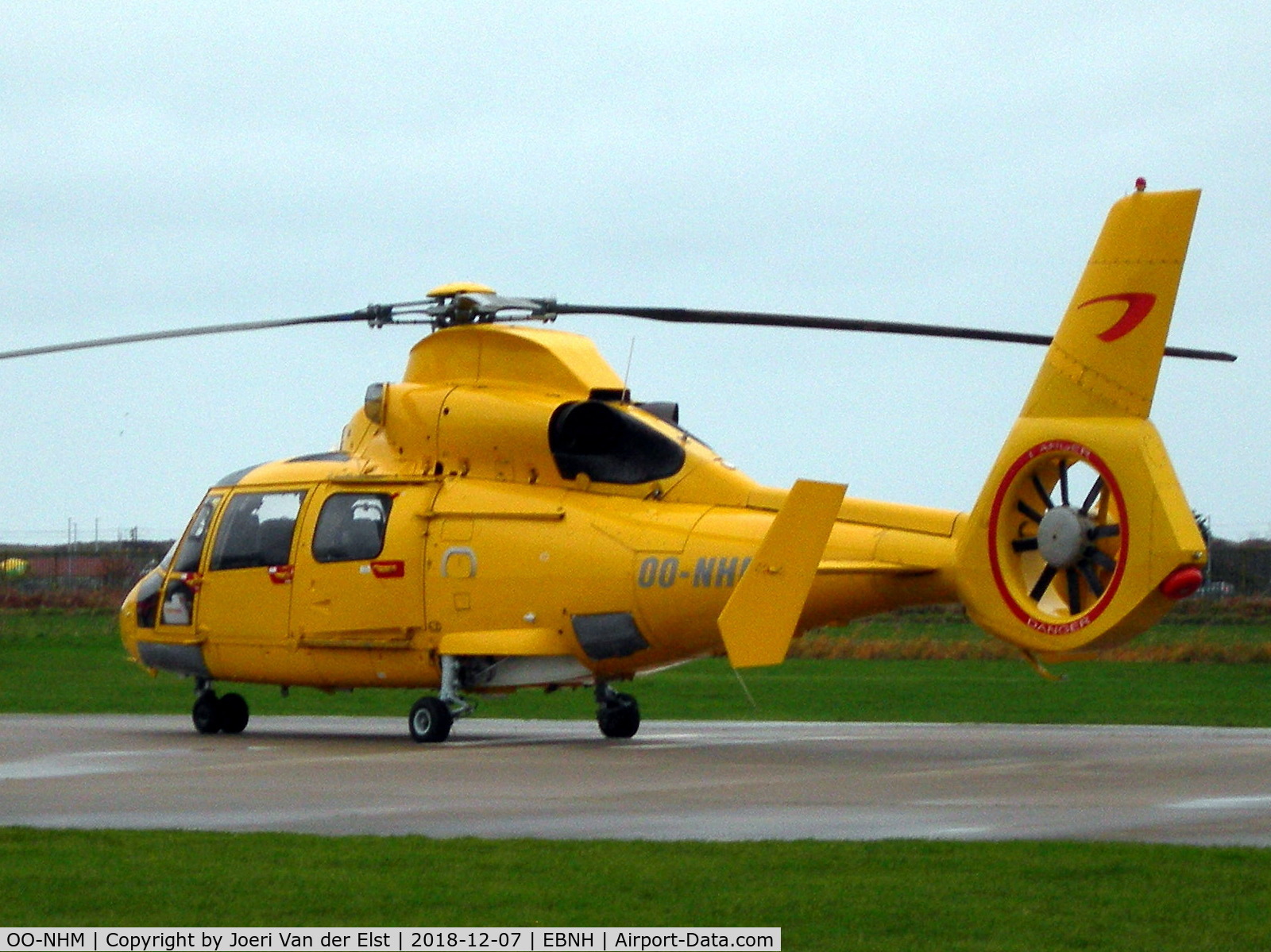 OO-NHM, 2006 Eurocopter AS-365N-3 Dauphin 2 C/N 6740, Pre-flight