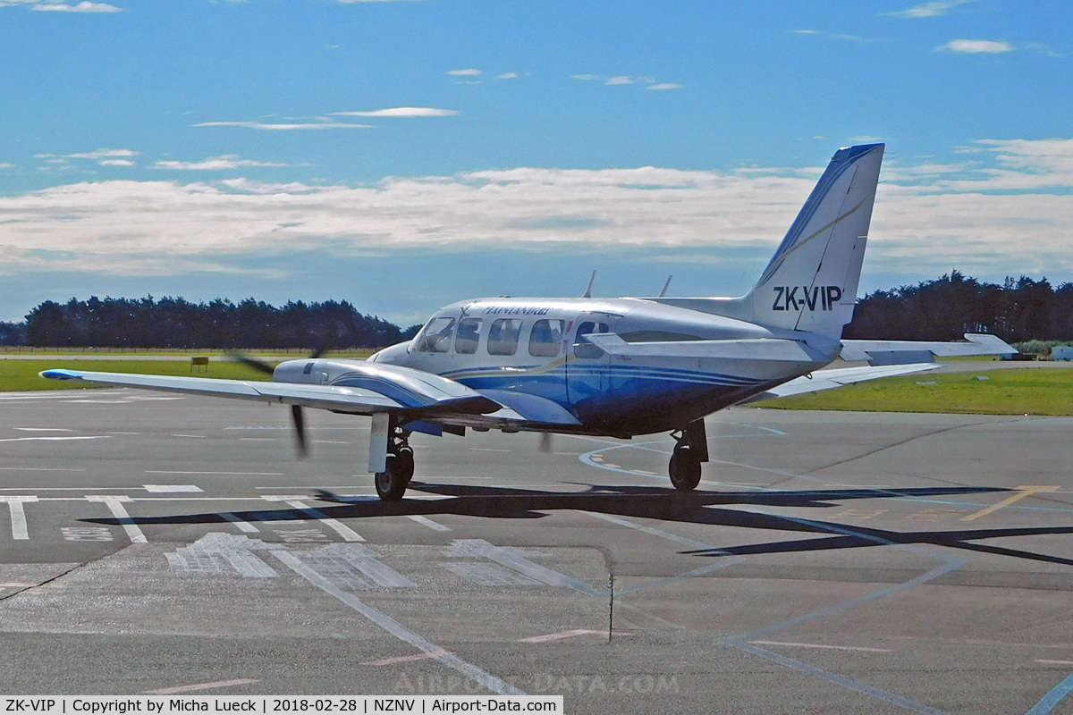 ZK-VIP, Piper PA-31-350 Chieftain C/N 31-7405482, At Invercargill