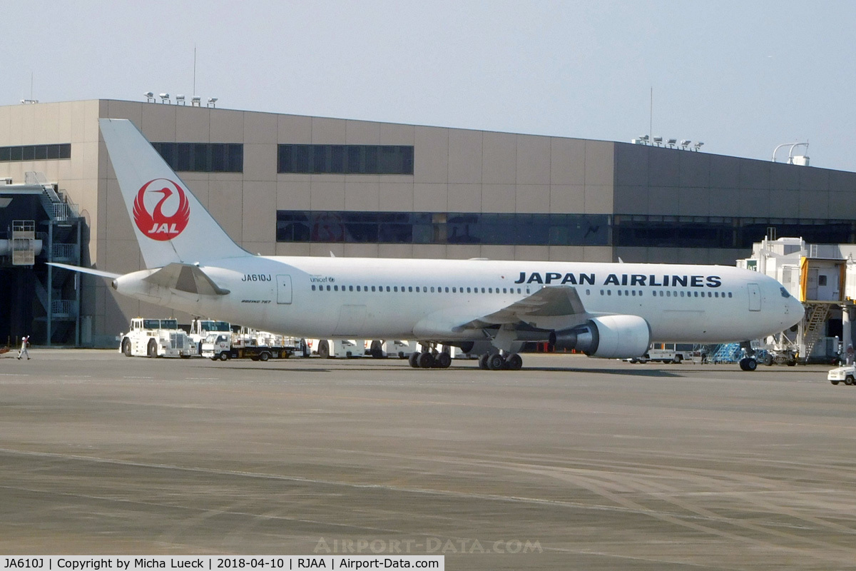 JA610J, 2004 Boeing 767-346/ER C/N 33846, At Narita