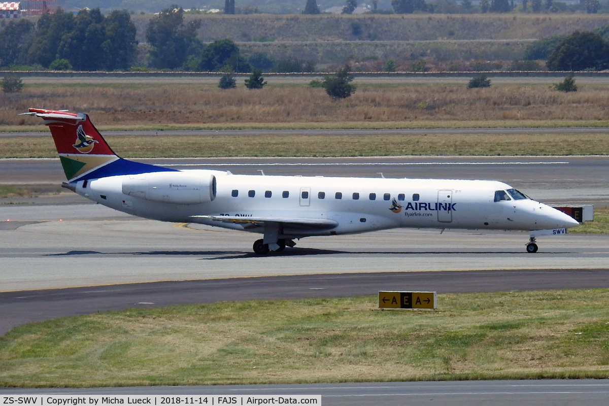 ZS-SWV, 2003 Embraer ERJ-135LR (EMB-135LR) C/N 145737, At O.R. Tambo