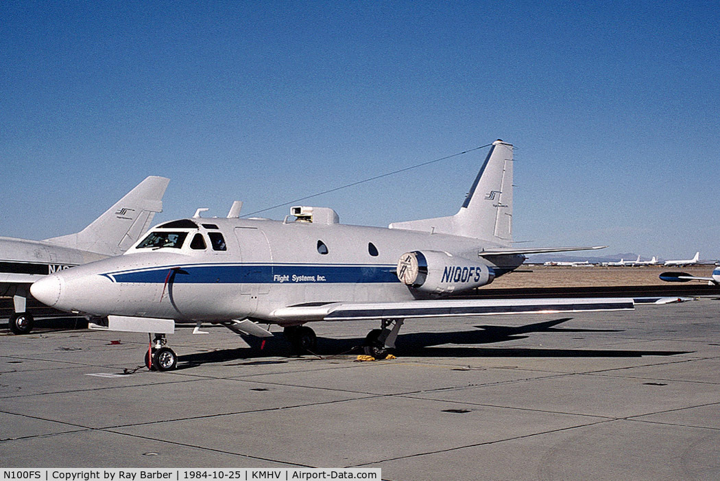 N100FS, 1965 North American NA-265-40 Sabreliner C/N 282-38, N100FS   Rockwell Sabreliner 40 [282-38] (Flight Systems Inc) Mojave~N 25/10/1984