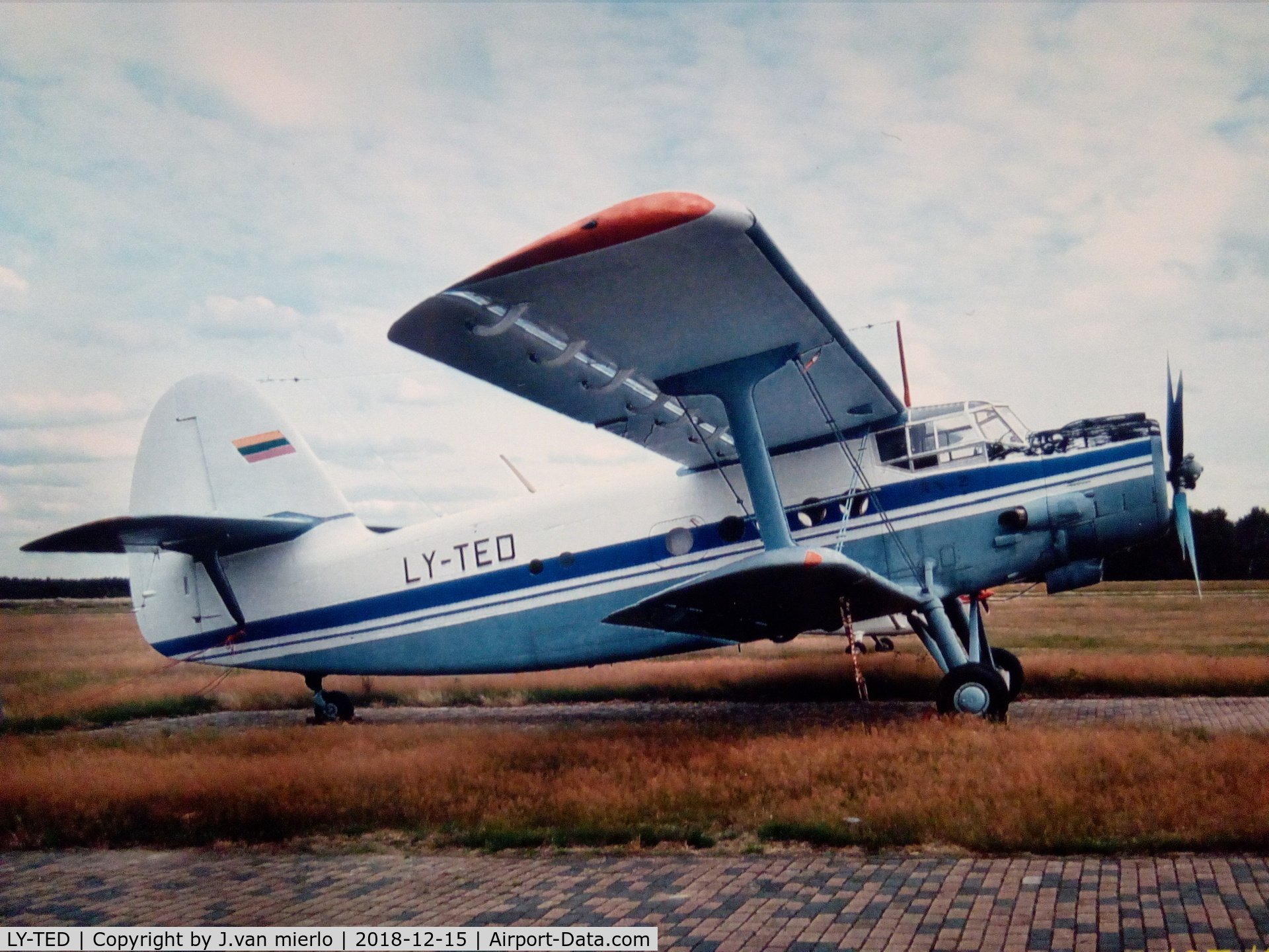 LY-TED, Antonov An-2 C/N 1G235-51, Leopoldsburg, Belgium