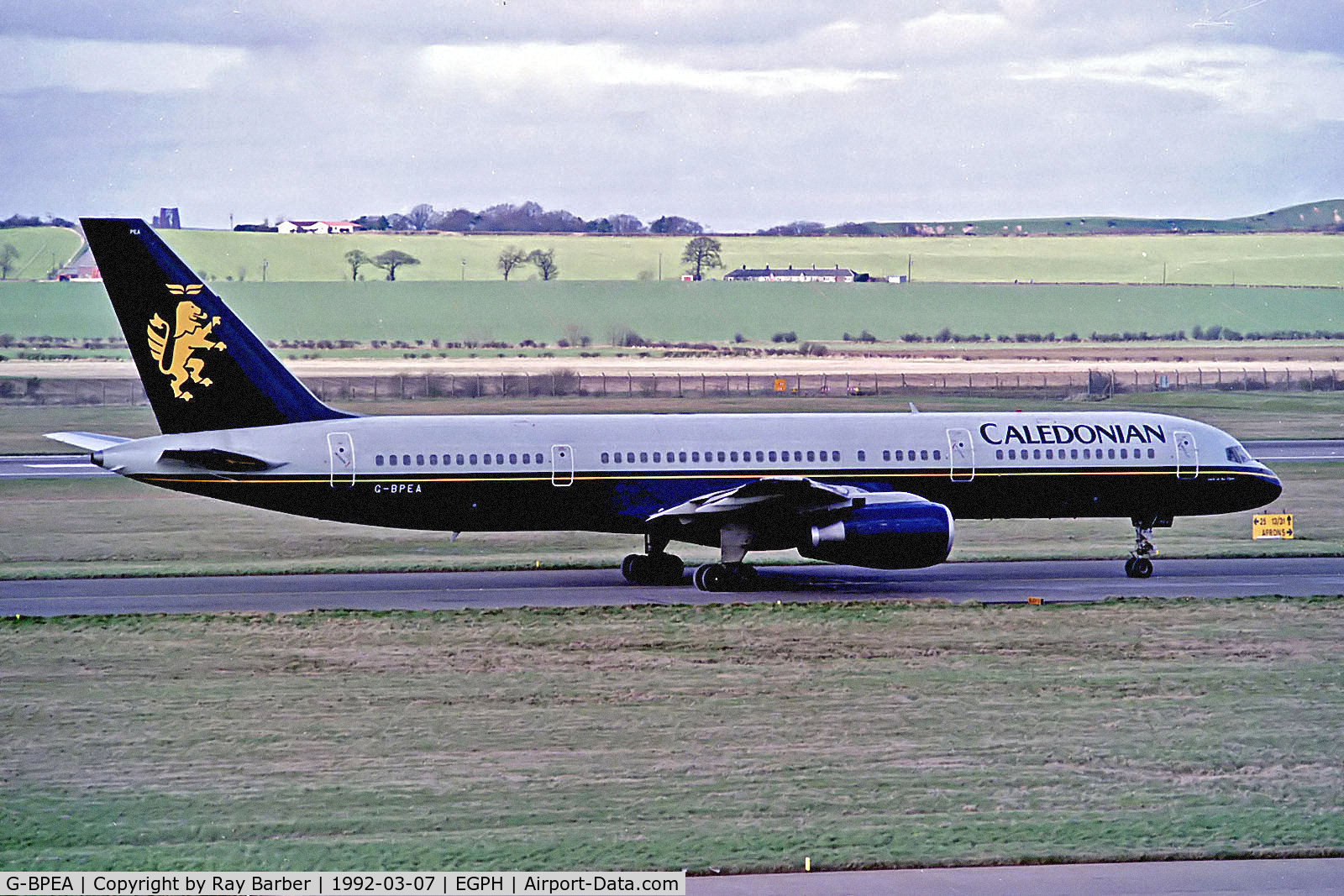 G-BPEA, 1989 Boeing 757-236 C/N 24370, G-BPEA   Boeing 757-236 [24370] (Caledonian Airways) Edinburgh-Turnhouse~G 07/03/1992