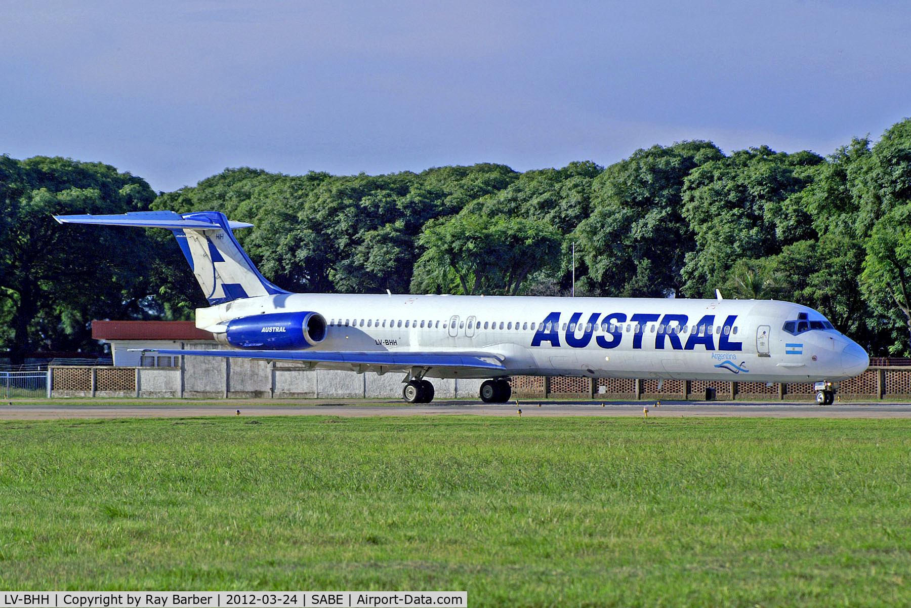 LV-BHH, 1989 McDonnell Douglas MD-83 (DC-9-83) C/N 49741, LV-BHH   McDonnell Douglas DC-9-82 (MD82) [49741] (Austral Lineas Aereas) Buenos Aires-Aeroparque Jorge Newbery~LV 24/03/2012