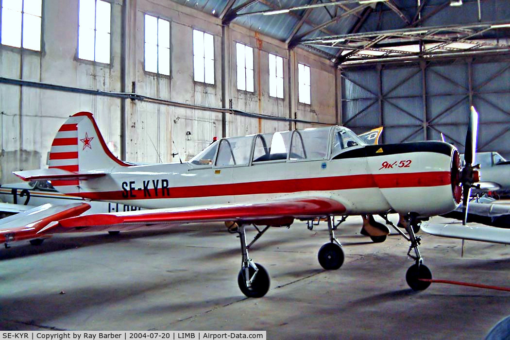 SE-KYR, Yakovlev Yak-52 C/N 888412, SE-KYR   Yakovlev Yak-52 [888412] Milan-Bressio~I 20/07/2004