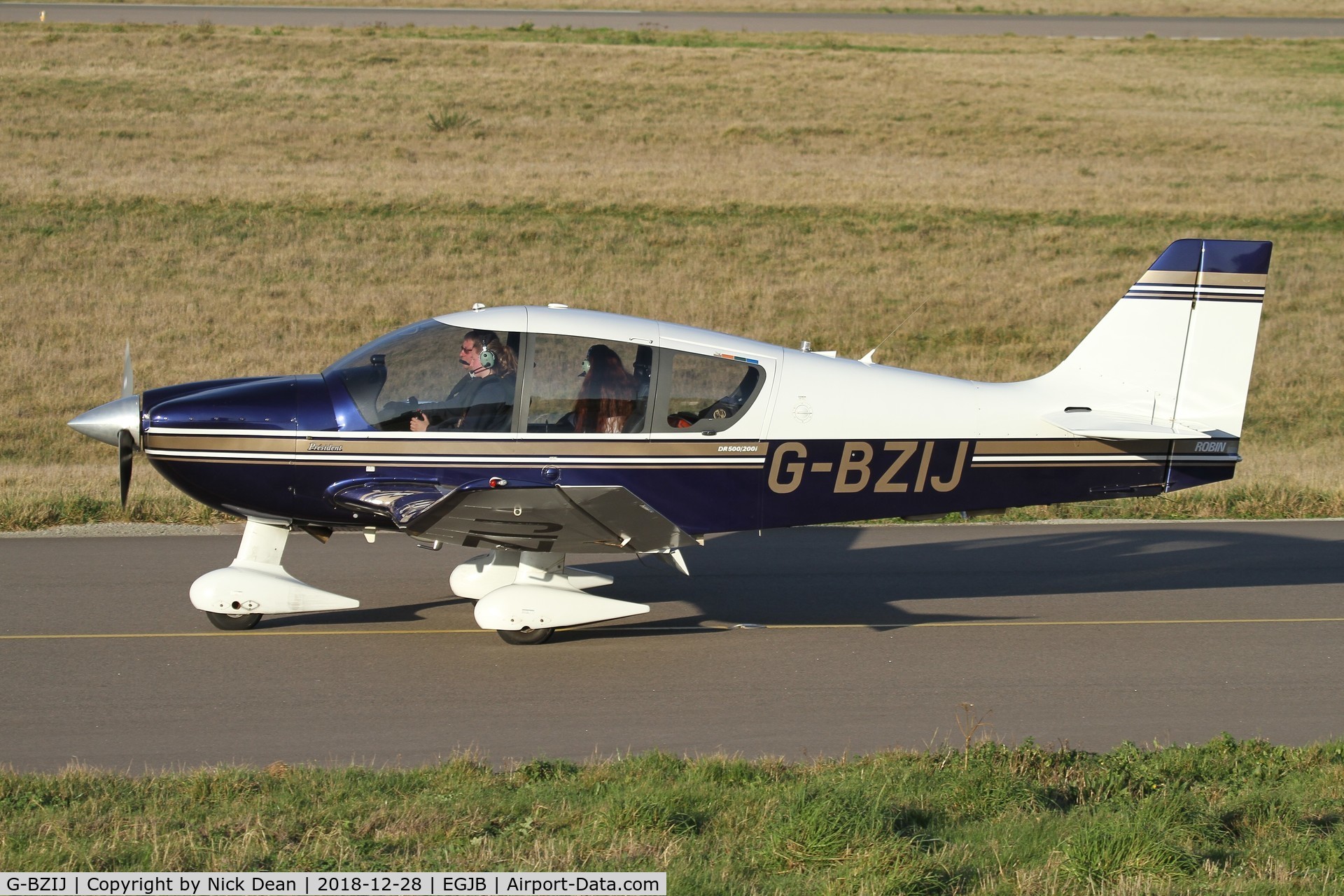 G-BZIJ, 2000 Robin DR-400-500 President C/N 23, GCI/EGJB