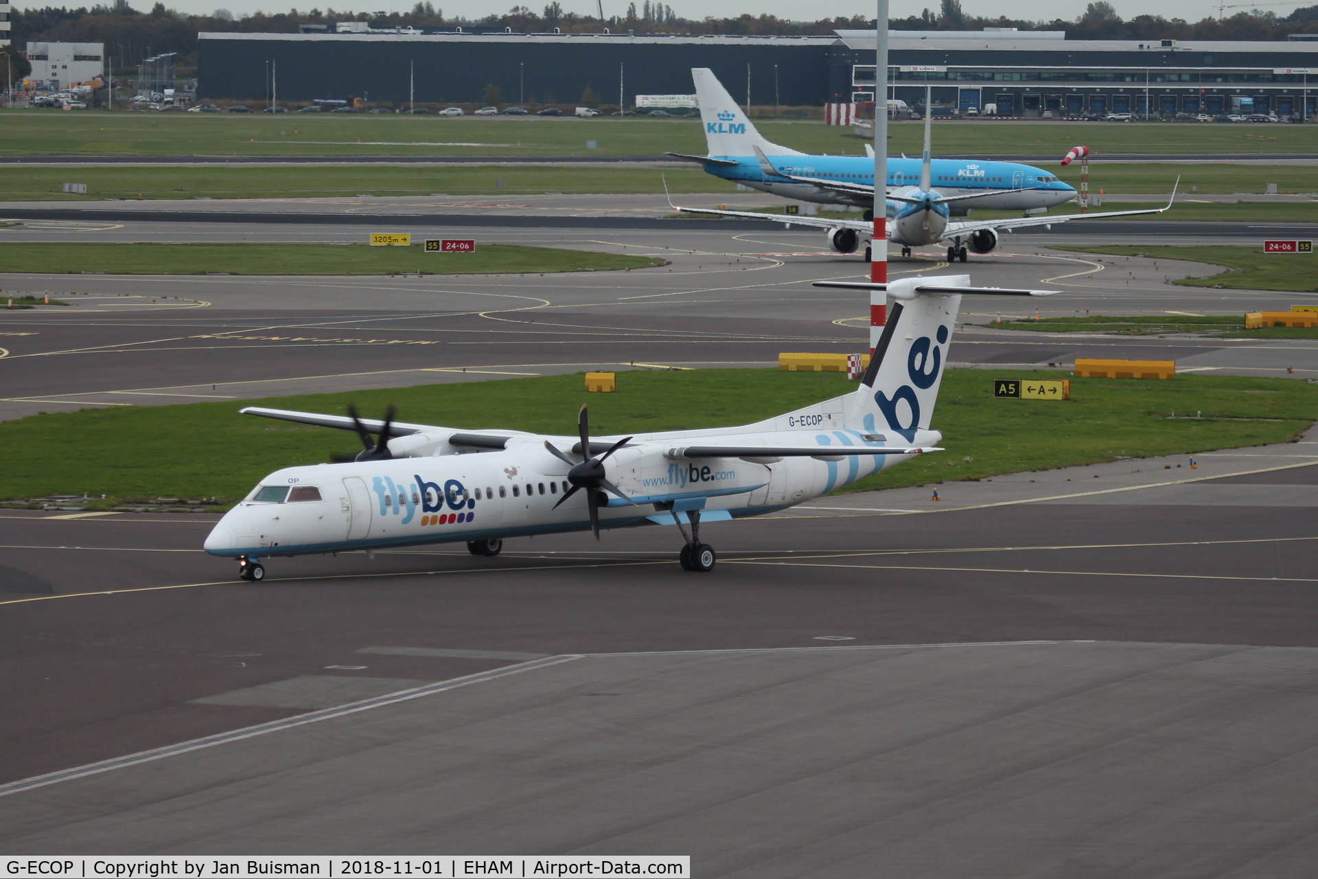 G-ECOP, 2009 De Havilland Canada DHC-8-402Q Dash 8 C/N 4242, Flybe