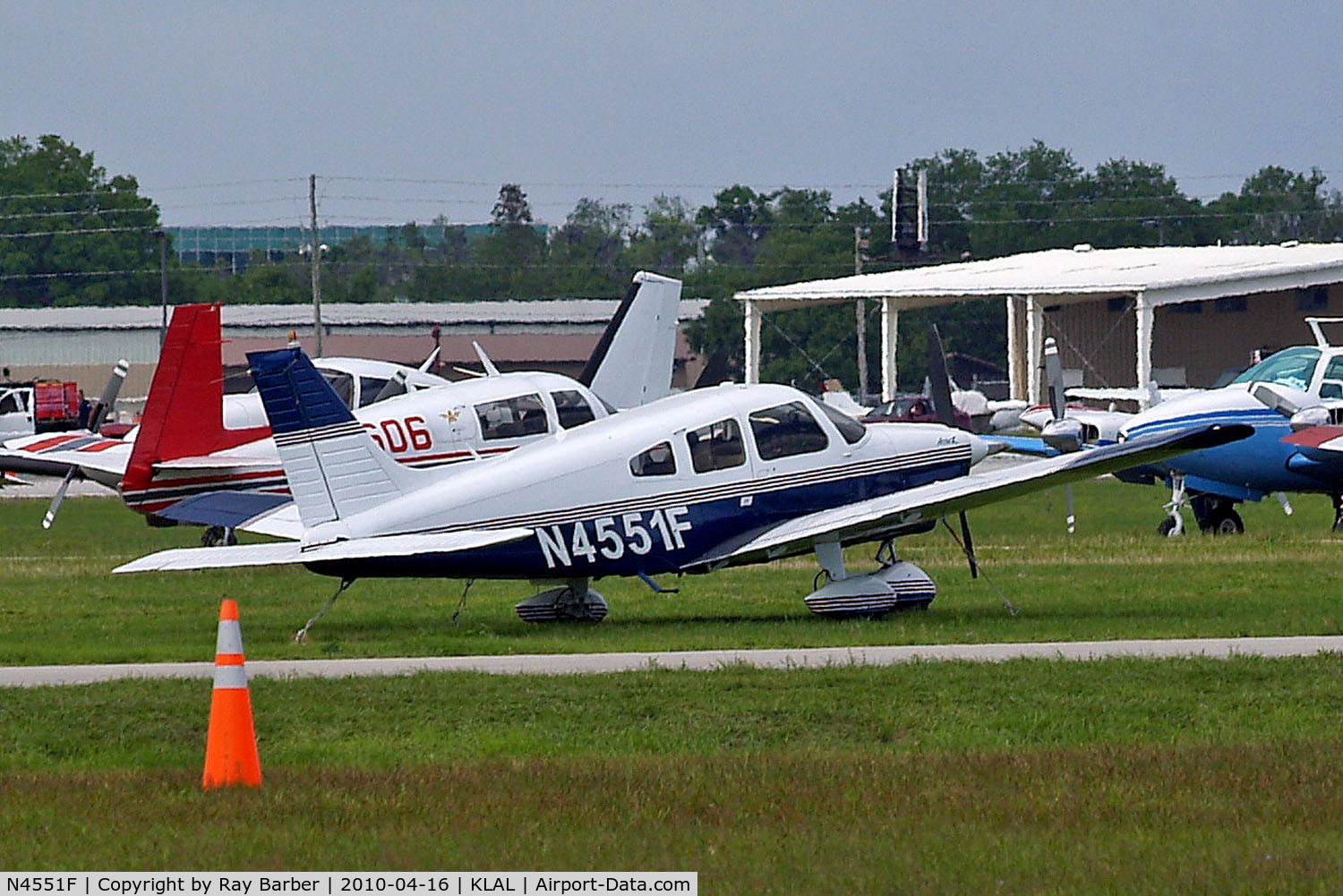 N4551F, 1976 Piper PA-28-181 Archer C/N 28-7790044, N4551F   Piper PA-28-181 Cherokee Archer II [28-7790044] Lakeland-Linder~N 16/04/2010