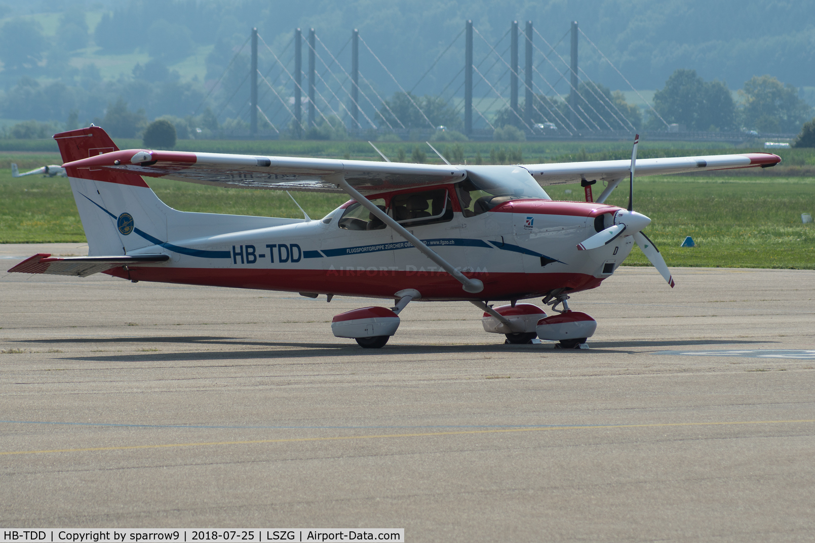 HB-TDD, 2013 Cessna 172S C/N 172S11323, HB-registered since 2014-03-10. At Grenchen. Now equipped with a TECHNIFY MOTORS GMBH, TAE 125-02-114.