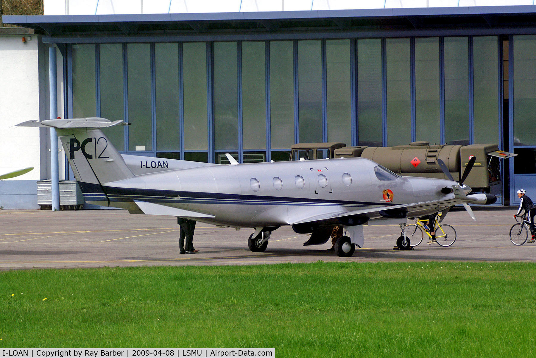 I-LOAN, 2001 Pilatus PC-12/45 C/N 381, I-LOAN   Pilatus PC-12/45 [381]  Buochs-Stans~HB 08/04/2009