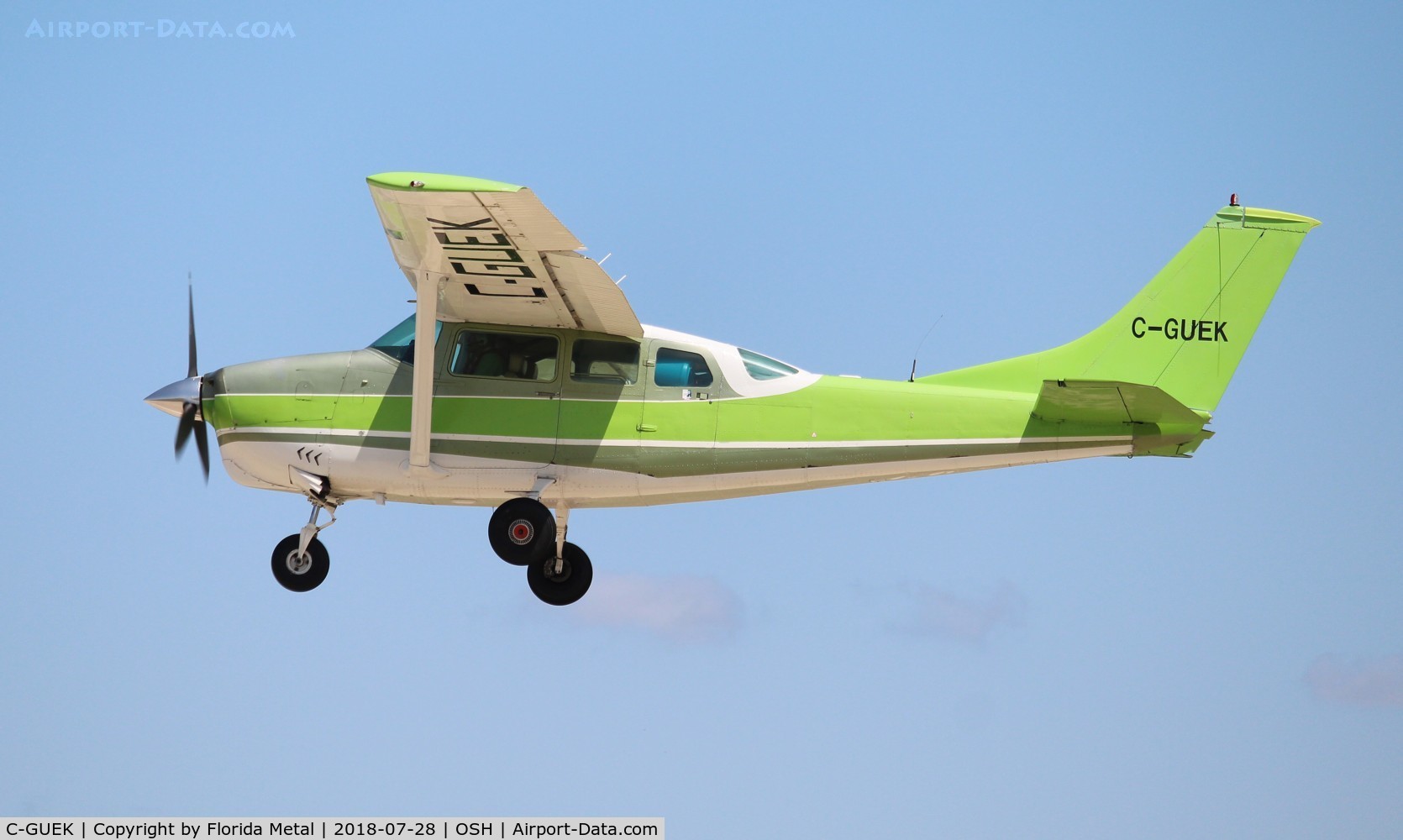 C-GUEK, Cessna P206D Super Skylane C/N P2060564, Cessna P206D