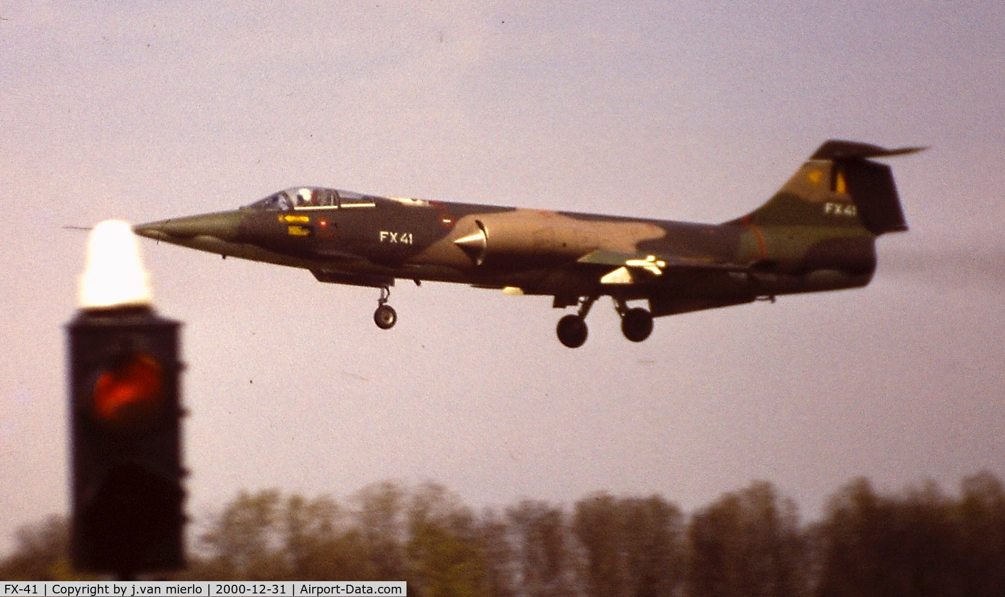 FX-41, Lockheed F-104G Starfighter C/N 683-9084, Landing at Bevekom/Beauvechain, Belgium