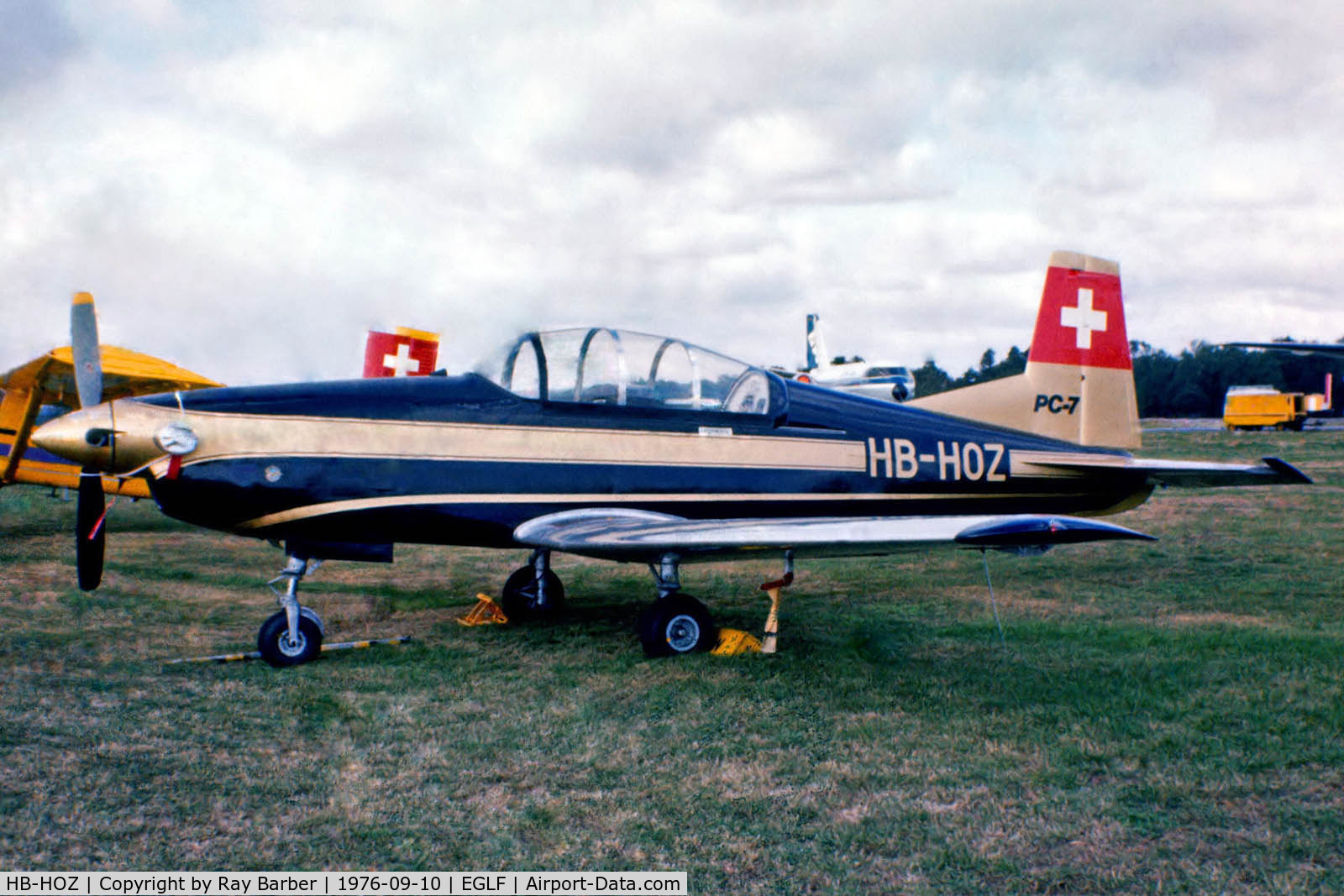 HB-HOZ, 1959 Pilatus PC-7 Turbo Trainer C/N 509, HB-HOZ   Pilatus PC-7 [509-58] (Pilatus) Farnborough~G 10/09/1976