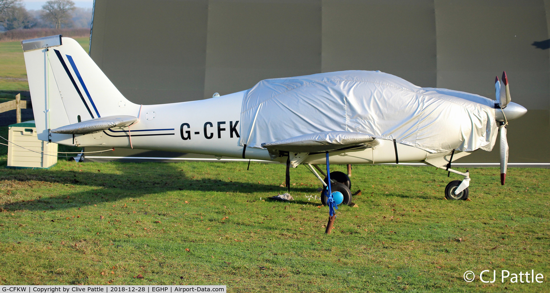 G-CFKW, 2008 Alpi Aviation Pioneer 200-M C/N LAA 334-14828, At Popham