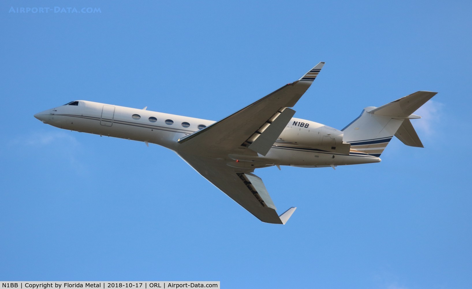 N1BB, 2001 Gulfstream Aerospace G-V C/N 660, Gulfstream V