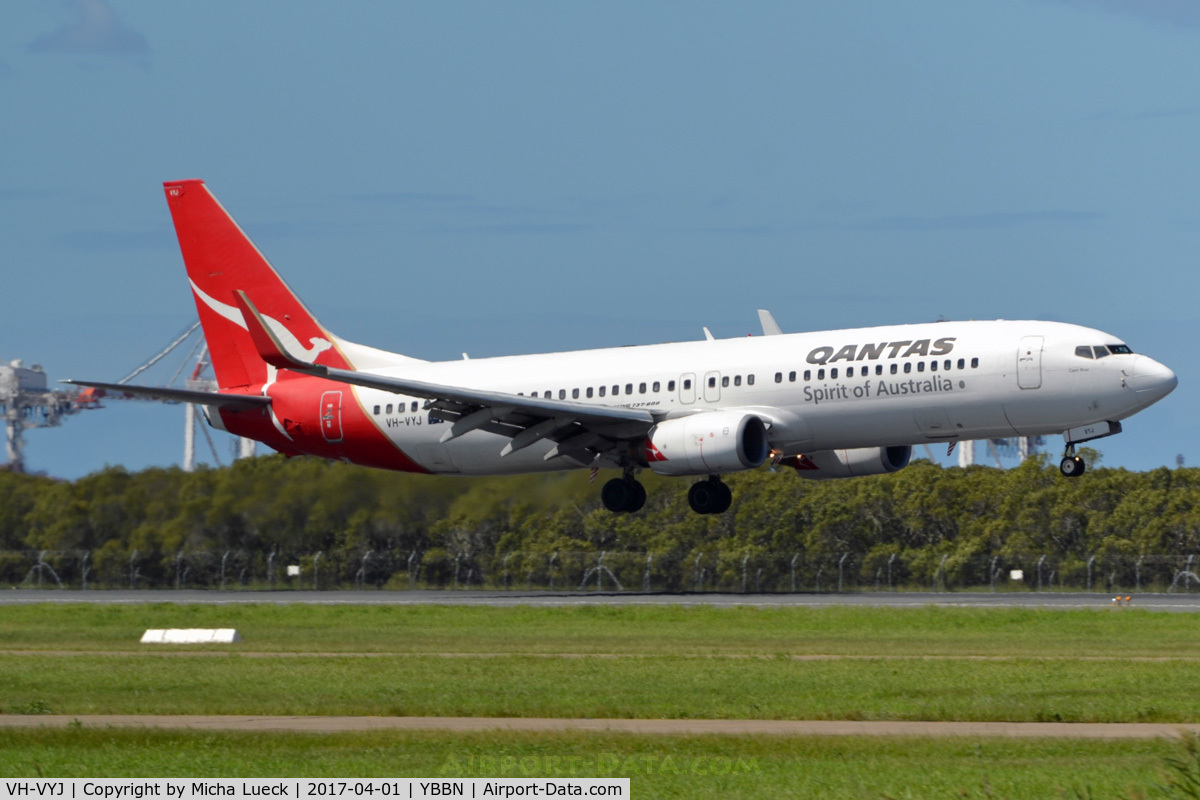 VH-VYJ, 2005 Boeing 737-838 C/N 34182, At Brisbane