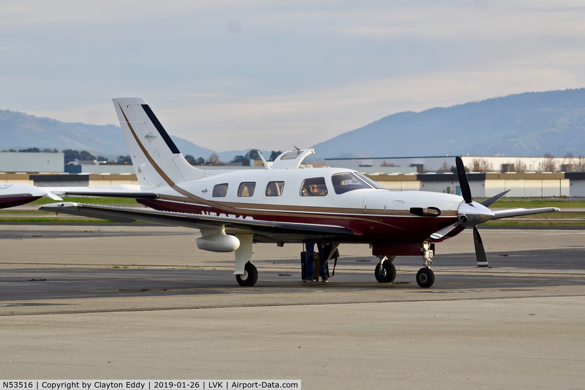 N53516, 2002 Piper PA-46-500TP Malibu Meridian C/N 4697132, Livermore Airport California 2019.