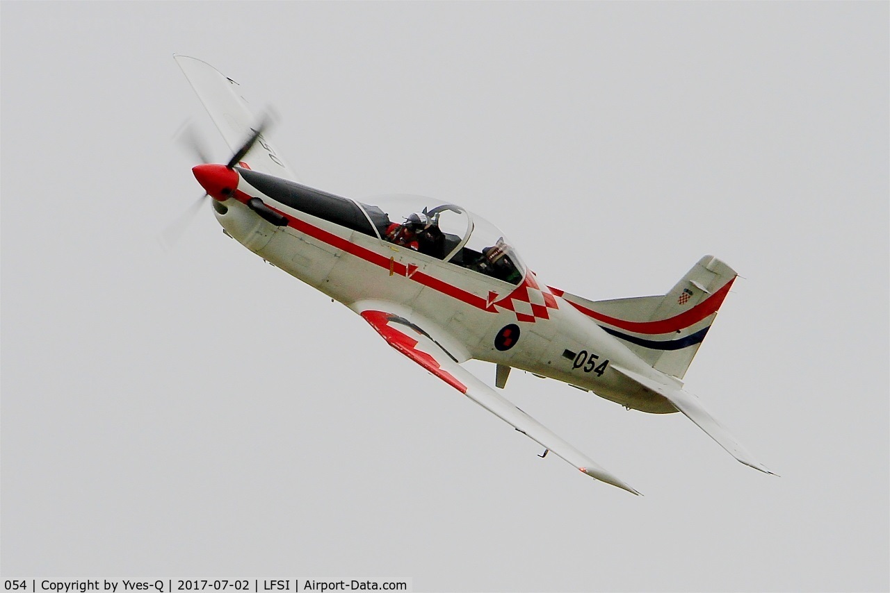 054, Pilatus PC-9M C/N 617, Pilatus PC-9M, Croatian Air Force aerobatic team, On display, St Dizier-Robinson Air Base 113 (LFSI) Open day 2017