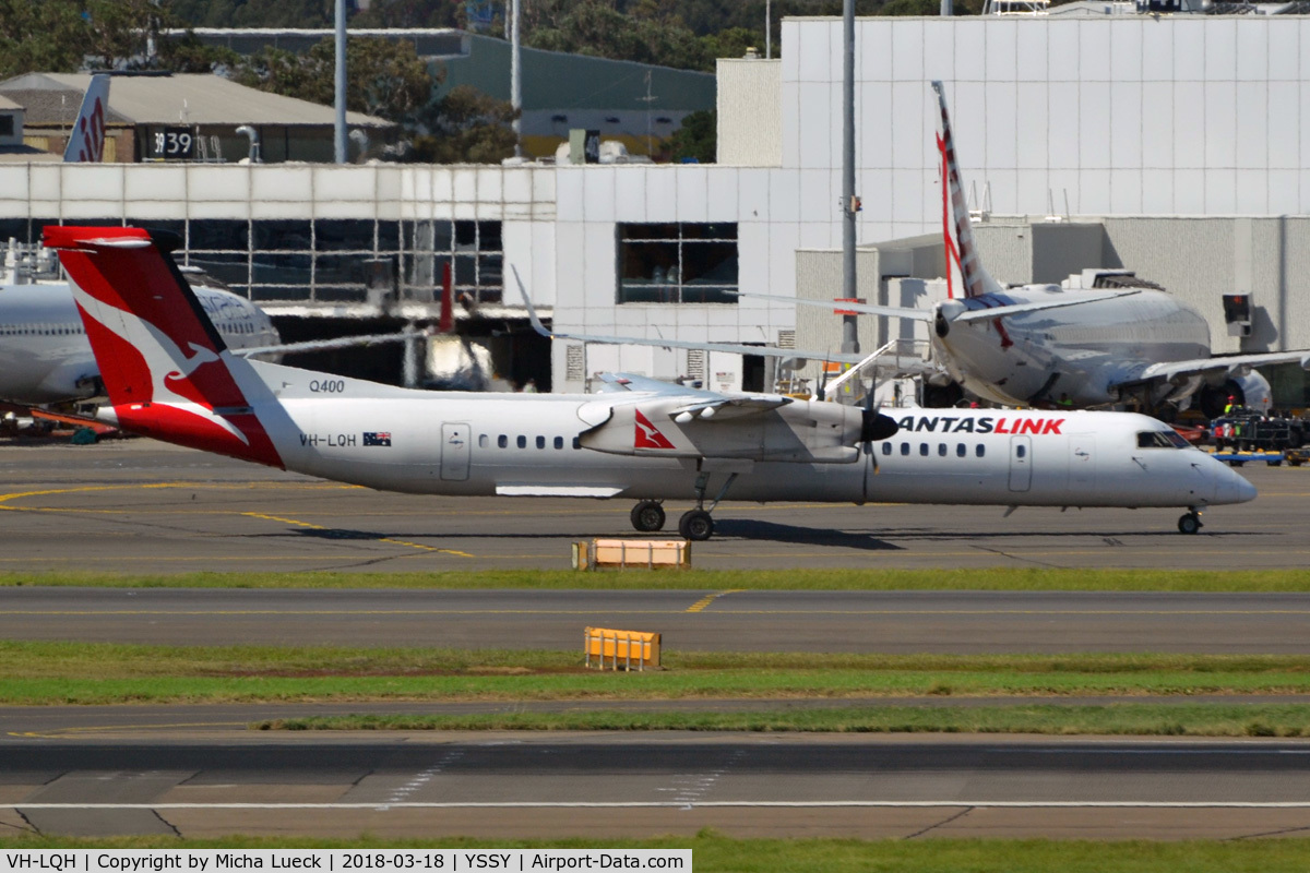 VH-LQH, 2013 De Havilland Canada DHC-8-402 Dash 8 C/N 4431, At Mascot