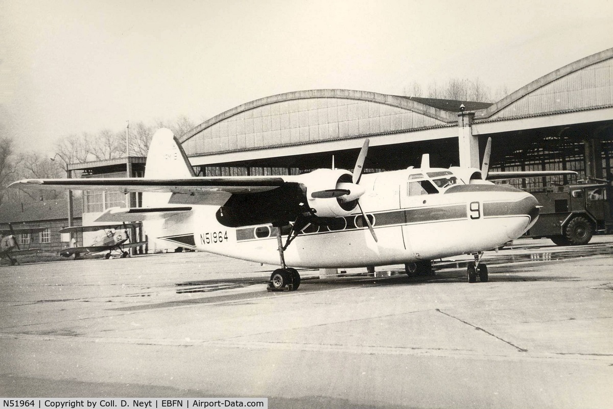 N51964, 1954 Hunting Percival P-66 Pembroke C51 C/N P66-0029, At Koksijde in 1978.