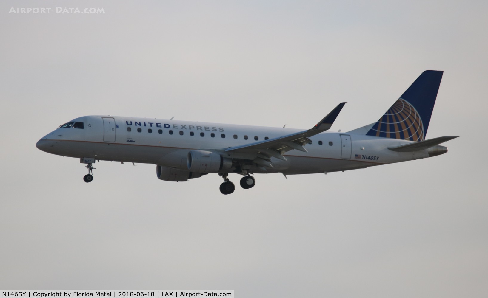 N146SY, 2015 Embraer 175LR (ERJ-170-200LR) C/N 17000491, United Express