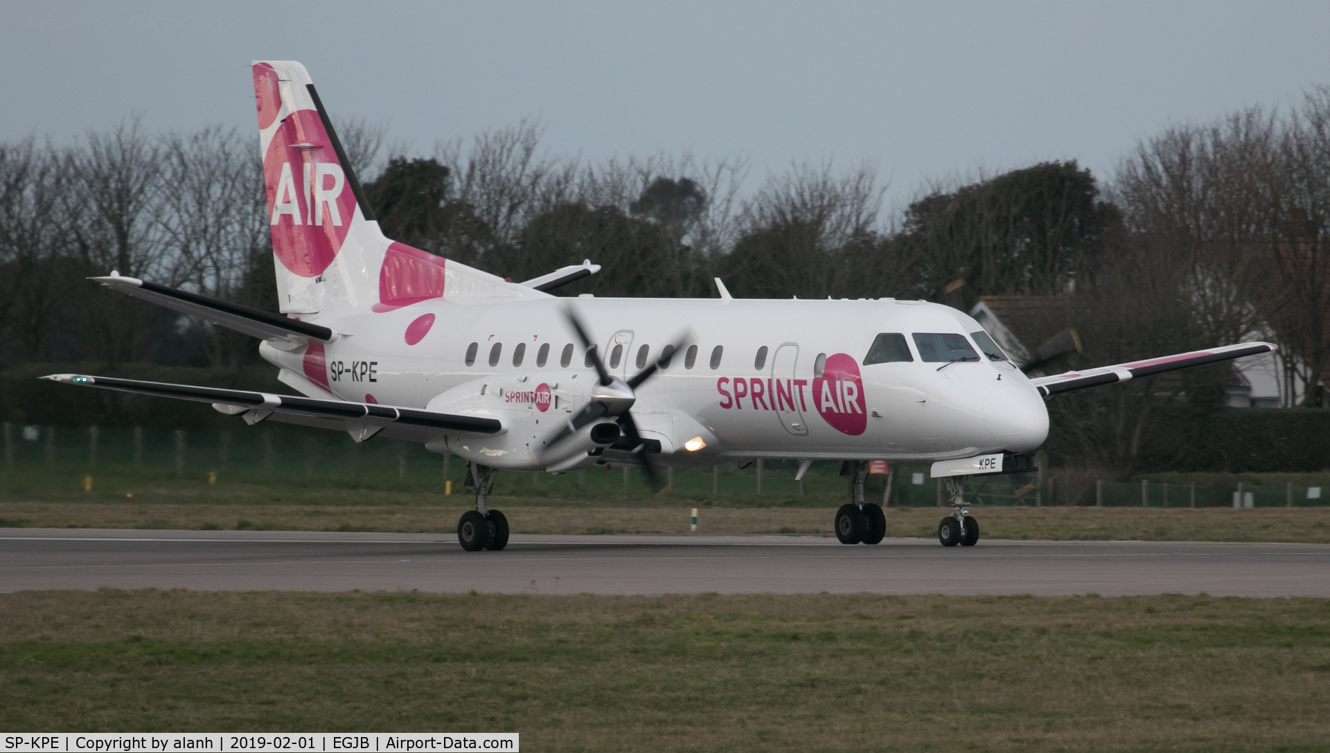 SP-KPE, 1988 Saab 340A C/N 340A-130, Arriving at Guersey, operating an East Midlands service for Aurigny
