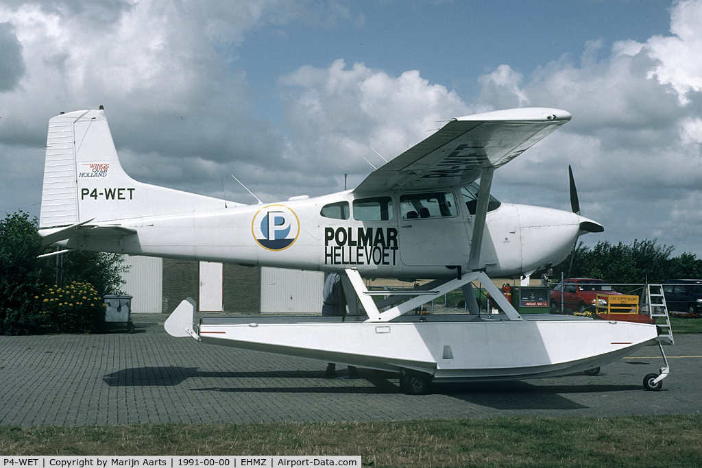 P4-WET, Cessna A185F Skywagon 185 C/N 18504186, photo by Marijn Aarts
