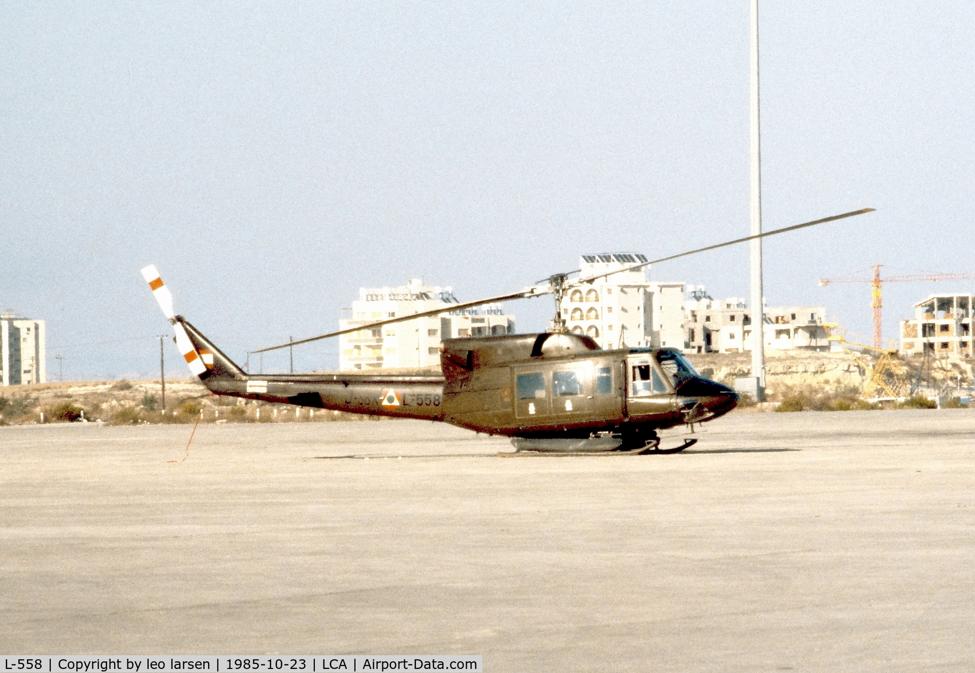 L-558, Agusta-Bell AB-212 C/N 32107, Larnaca 23.10.1985