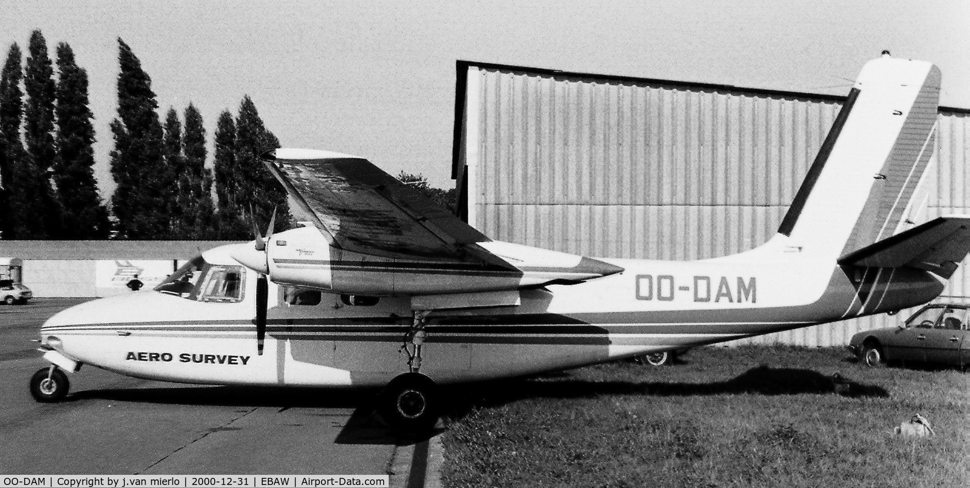 OO-DAM, 1960 Aero Commander 500B Commander C/N 893-1, Belgium
