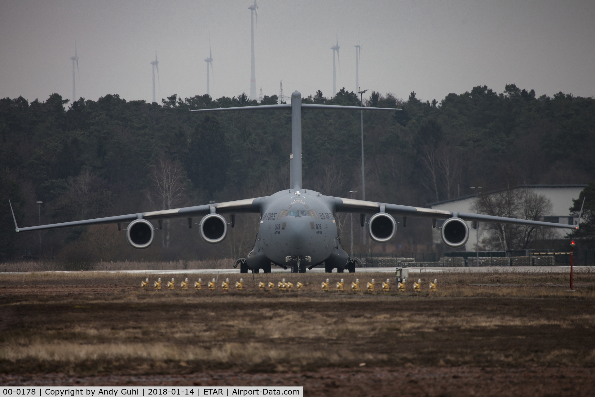 00-0178, 2000 Boeing C-17A Globemaster III C/N 50086/F085/P78, Face 2 Face