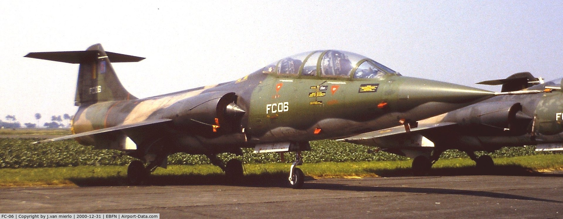 FC-06, Lockheed TF-104G Starfighter C/N 00000000, storage at Koksijde