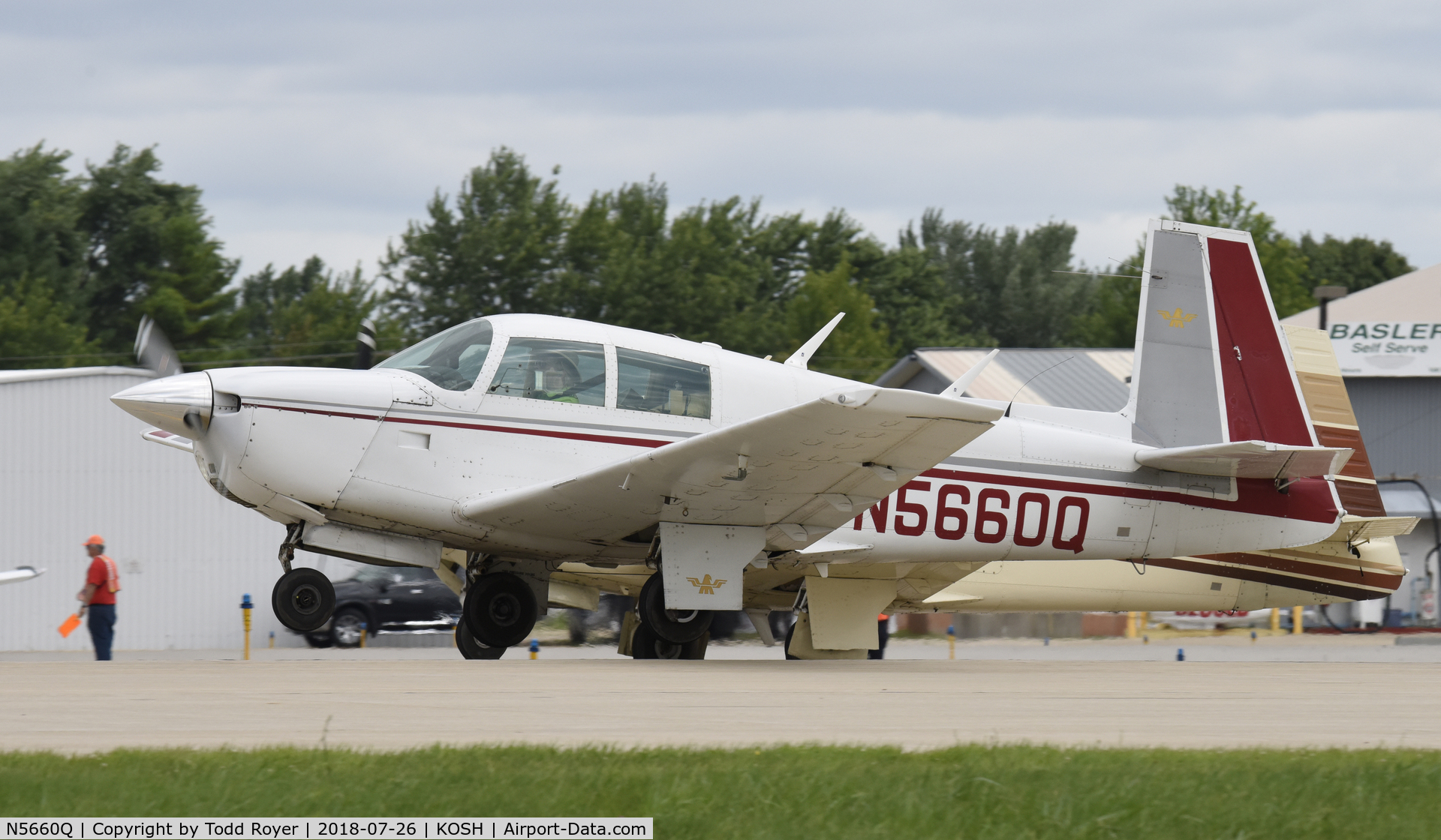 N5660Q, 1965 Mooney M20E C/N 686, Airventure 2018